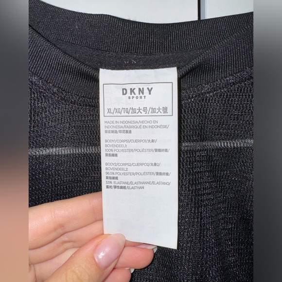DKNY FULL MESH REGLAN PULLOVER TOP SIZE XL​ - Picture 2 of 3